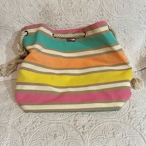 Sun n Sand gap tote